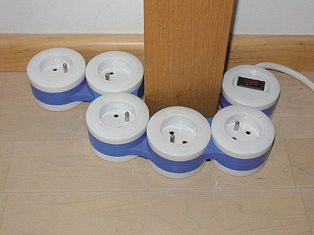 MULTIPRISE électrique MODULABLE