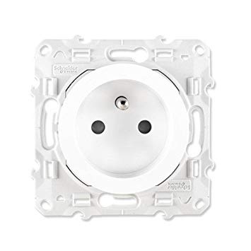 Prise de courant avec terre 2 P+T avec éclipses Odace 230 V Blanc