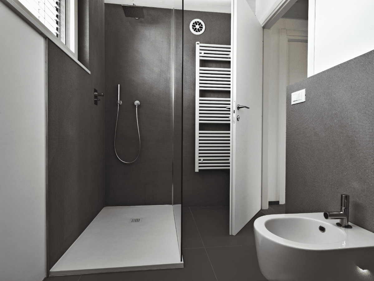 quel-materiau-choisir-pour-son-receveur-de-douche1