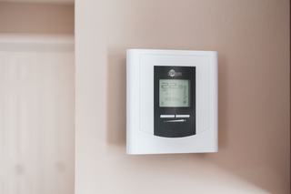 Mon radiateur électrique chauffe mal : trouver la pièce en cause avant de remplacer l'appareil