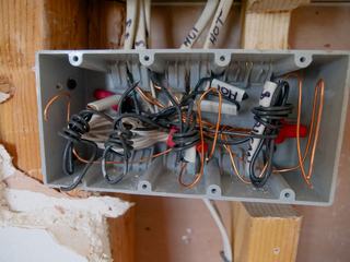 Vieux tableau électrique : quand le remplacement devient vraiment nécessaire