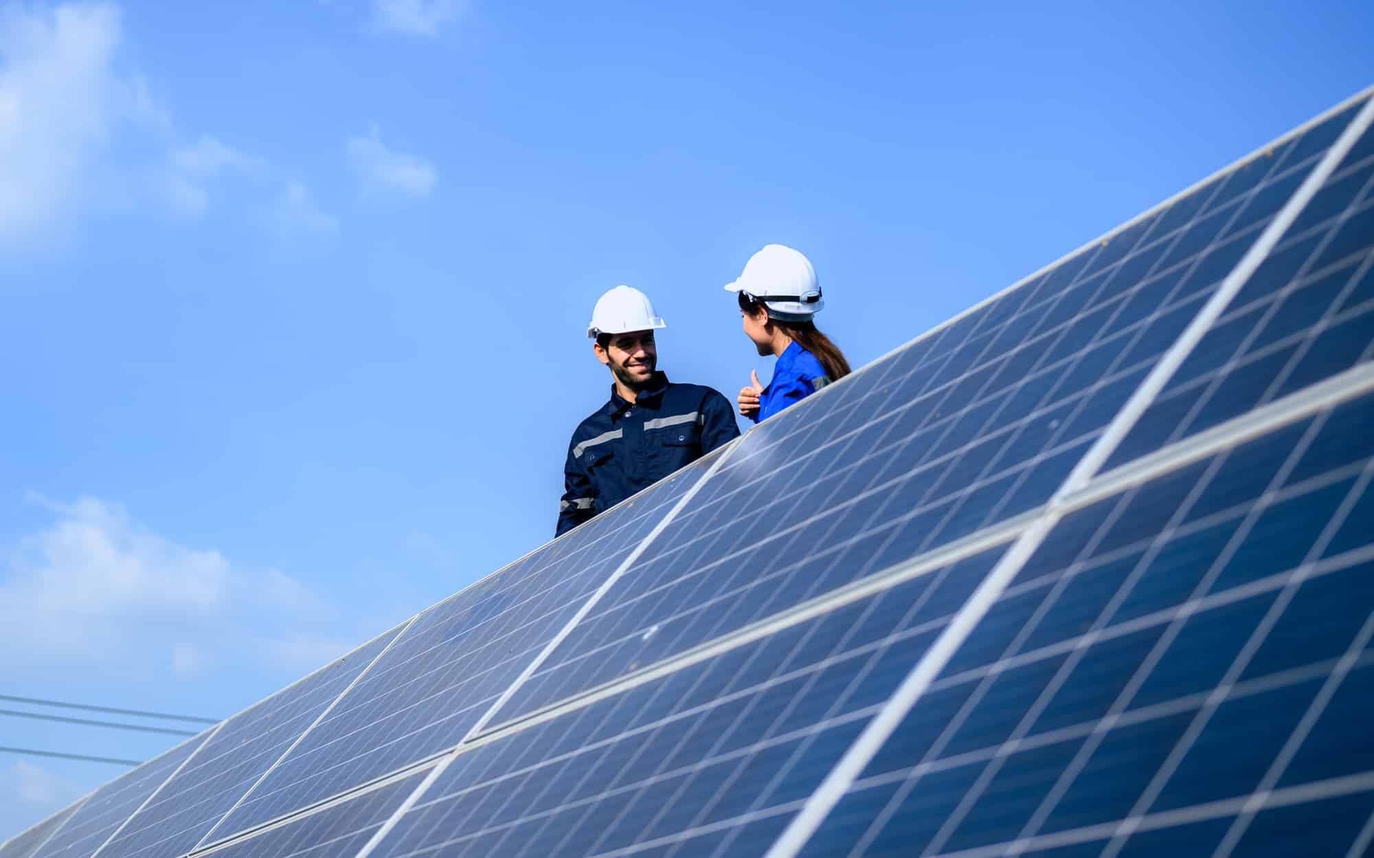 Rentabilité des panneaux solaires : ce que vous devez savoir avant de vous lancer en 2025