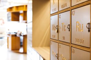 Qui doit payer l’installation ou le remplacement des boîtes aux lettres en copropriété ?