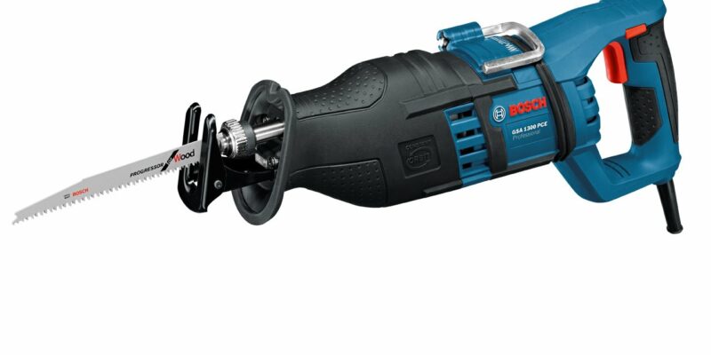 Scie sabre sans-fil Bosch Professional GSA 1300 PCE