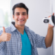 Caméra de surveillance SMONET. Caméra IP de Sécurité, moniteur bébé WiFi. Audio bidirectionnel et vision nocturne intégrée avec grand angle. Service et APP Gratuite. Blanche
