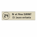 plaque boite aux lettres Decayeux NUMERO (100x25mm) beige lettres noires – 2 lignes – Plaque beige – Lettres noires – 2,5 cm
