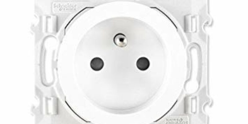 Prise de courant avec terre 2 P+T avec éclipses Odace 230 V Blanc