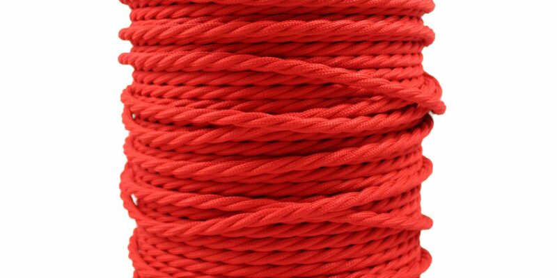 Câble électrique textile pour lampe. Couleur rouge, longueur 3 Mètres. Livré avec 3 broches (0,75mm²). Idéal pour tous les projets et travaux de bricolage
