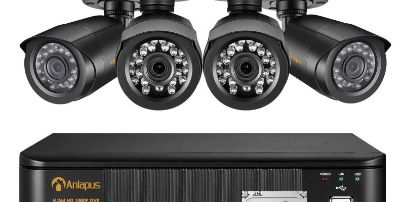Système de sécurité Anlapus. 4 caméras de surveillance avec enregistreur 1080p. Disque dur 1 To, 24 leds IR étanche 20M de vision nocturne. Détecteur de mouvement, alerte par mail.