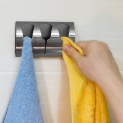 Tatkraft Bell – Porte Serviette Adhésif – Patère Triple Salle de Bain INOX – Montage Simple Fixation sans Perçage – Design pour Salles de Bain Cuisines Garages Bureaux – Acier Inoxydable Brossé